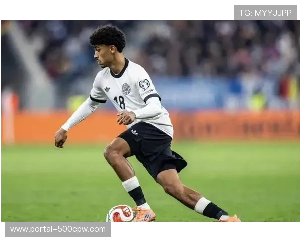 法兰克福3-0击败门兴，布朗与阿迈莫尼进球展现进攻层次